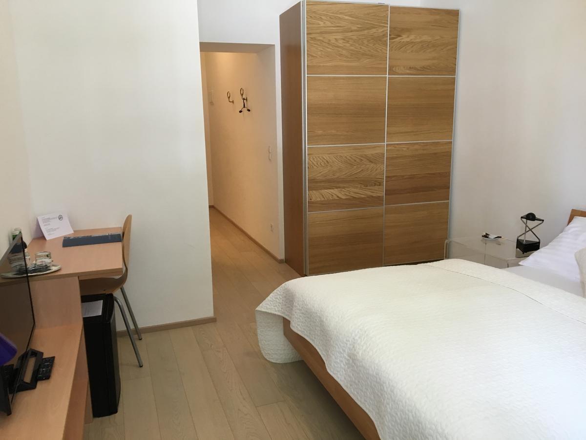 Hotel Wiener Kindl Εξωτερικό φωτογραφία